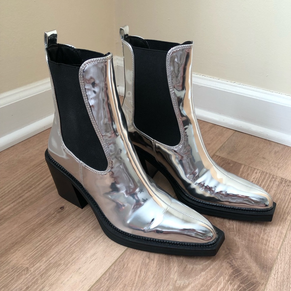 CIRCUS by SAM EDELMAN Mindy Silver Ankle Boots Size 8.5